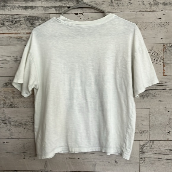 American Eagle women’s t-shirts. Size small - Picture 4 of 7